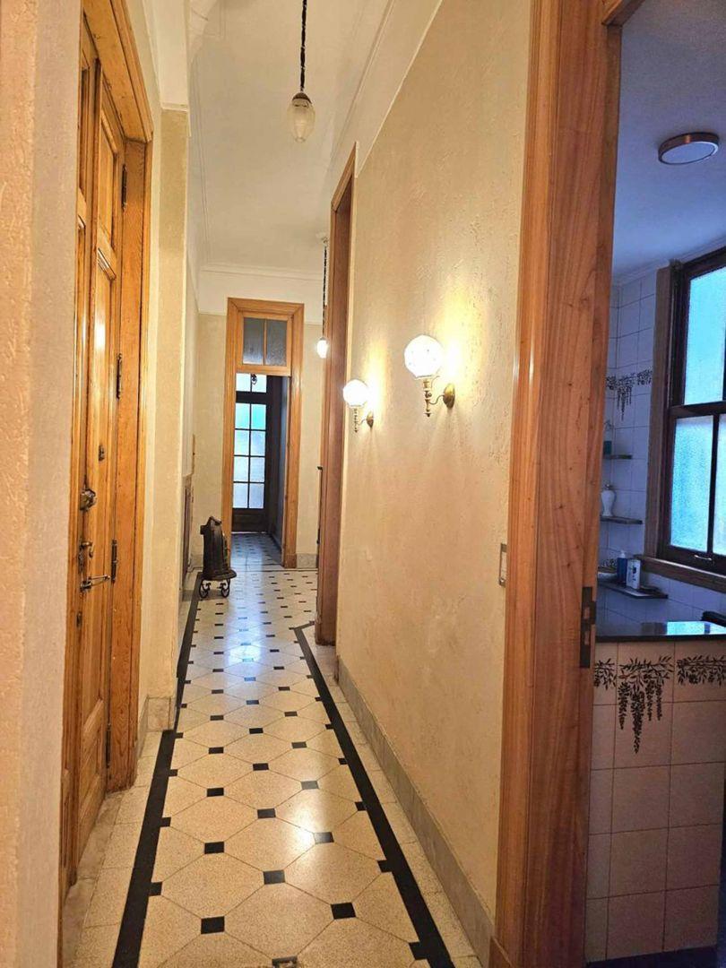 Venta de Departamento 5 Ambientes en Balvanera 3