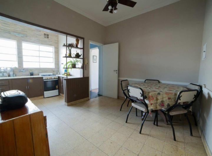 DEPARTAMENTO 4 Amb. C/ BALCÓN, PATIO, TERRAZA Y LAVADERO 3