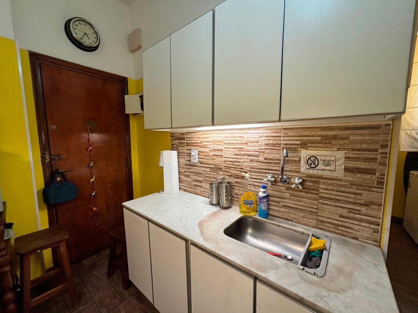 Foto de Hermoso depto de 3 ambientes c/dependencia, reciclado a nuevo, imagen 5
