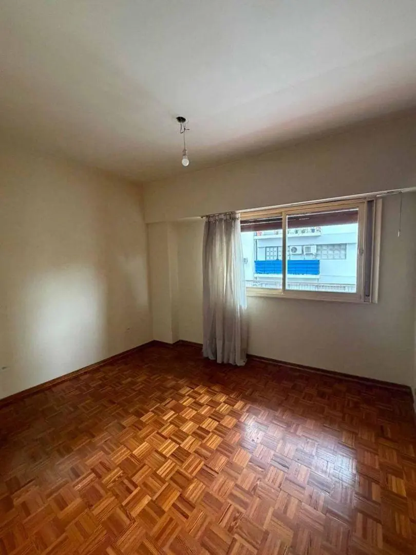 Venta de Departamento 3 Ambientes en Balvanera 4