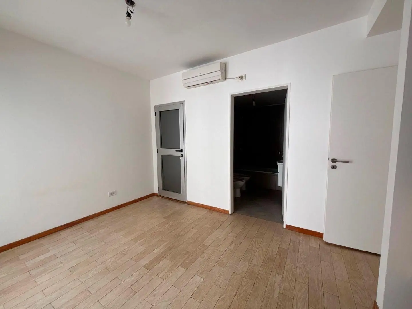 Venta 2 ambienes Parque Centenario 1