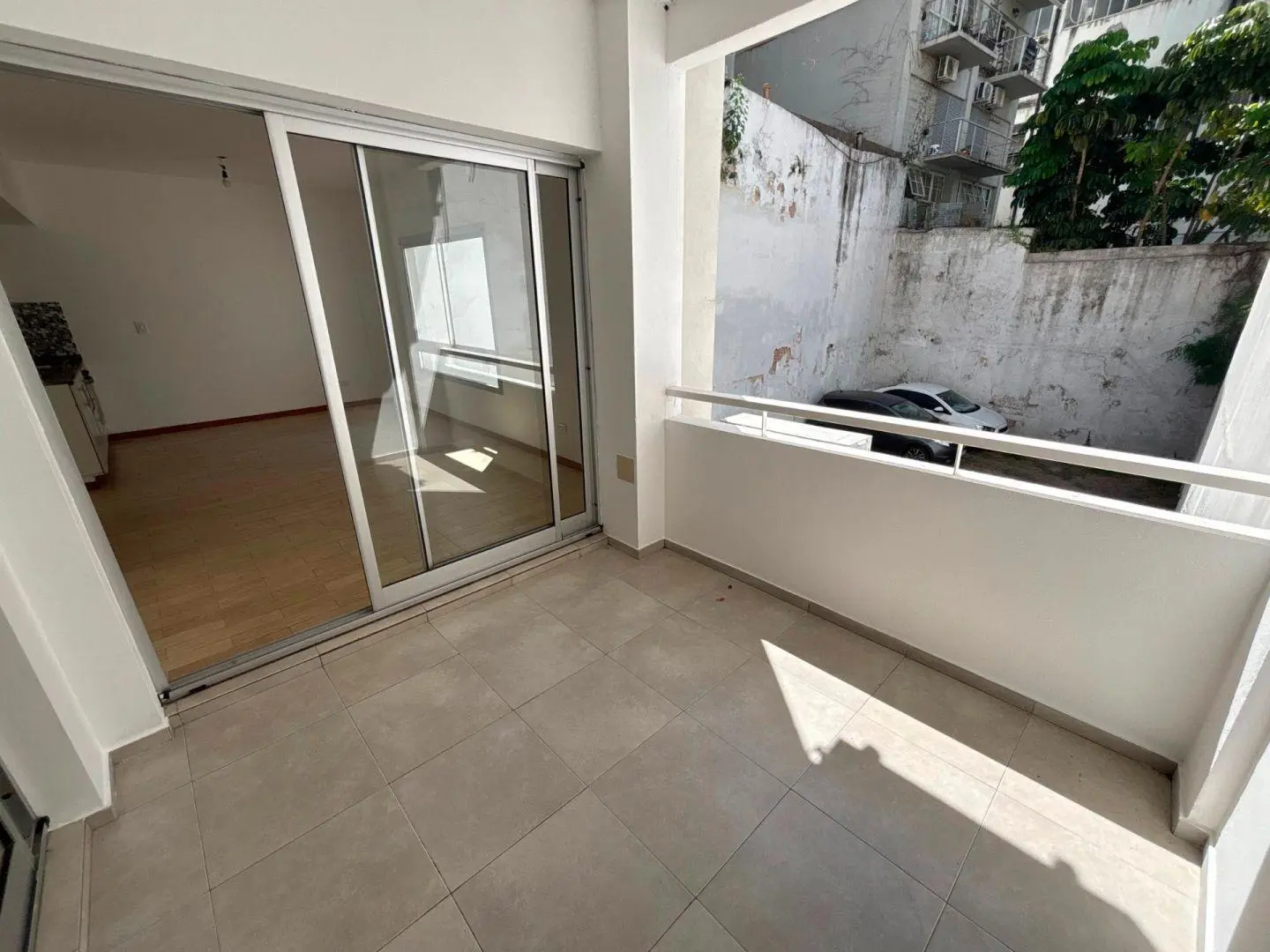 Venta 2 ambienes Parque Centenario 4