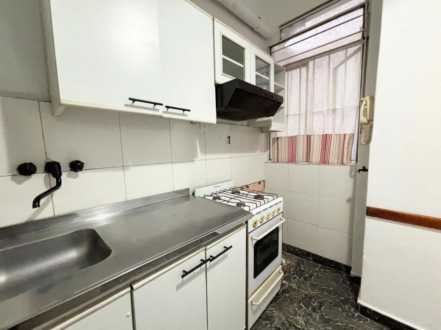 Alquiler departamento de 2 ambientes con dependencia en Belgrano 2