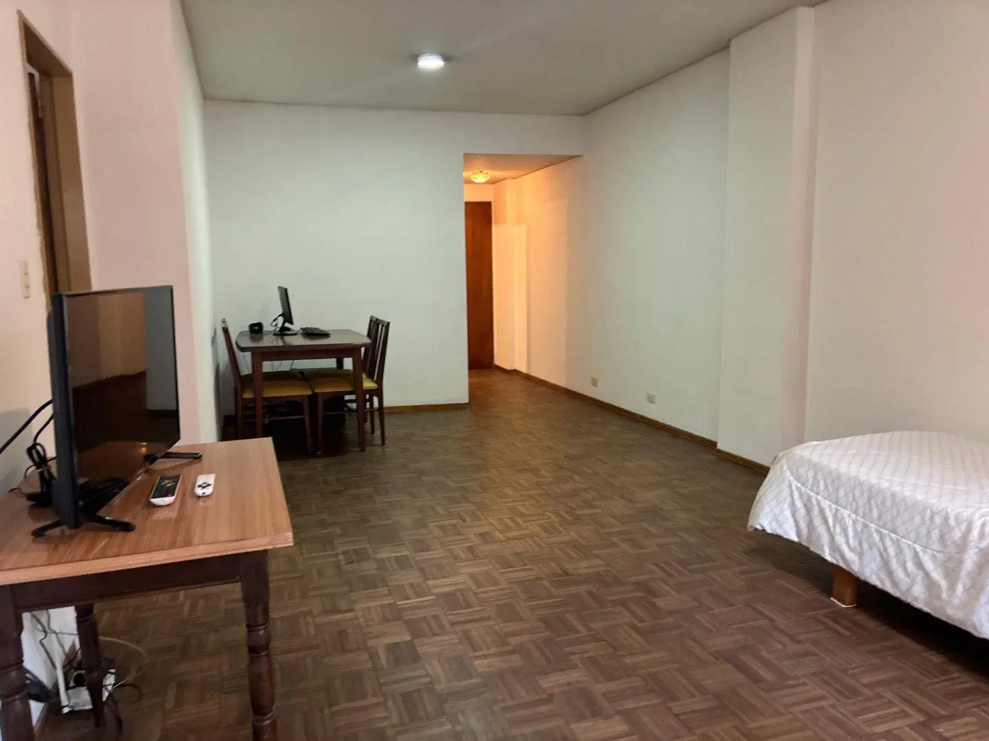 venta departamento 4 ambientes + cochera Nuñez 5