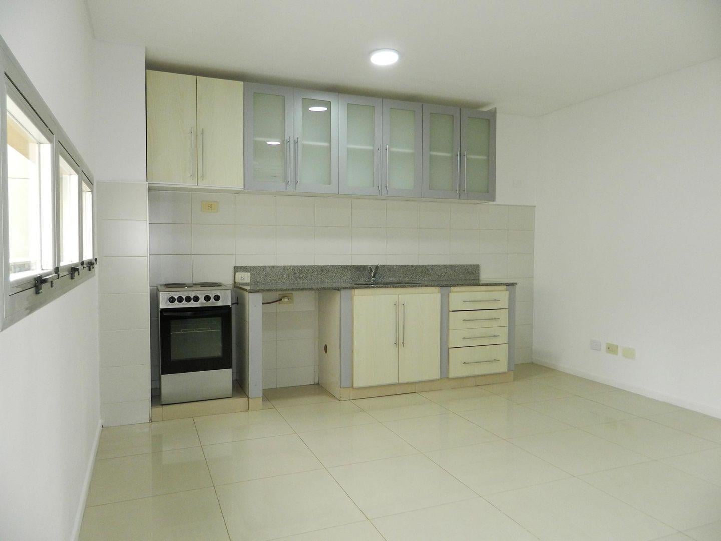 Foto de Alquiler departamento 3 ambientes Belgrano, imagen 1