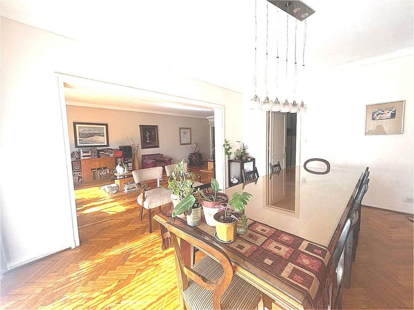 Foto de Venta de Departamento 6 Ambientes en Caballito, imagen 1