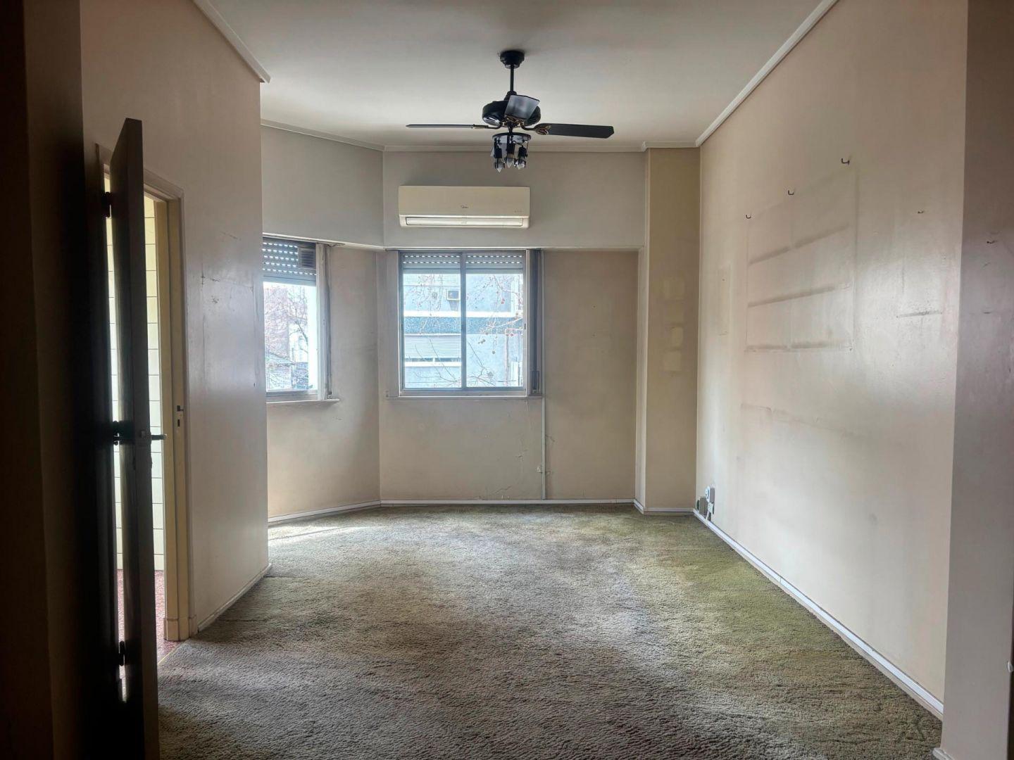 Foto de venta departamento de 2 ambientes Almagro, imagen 2