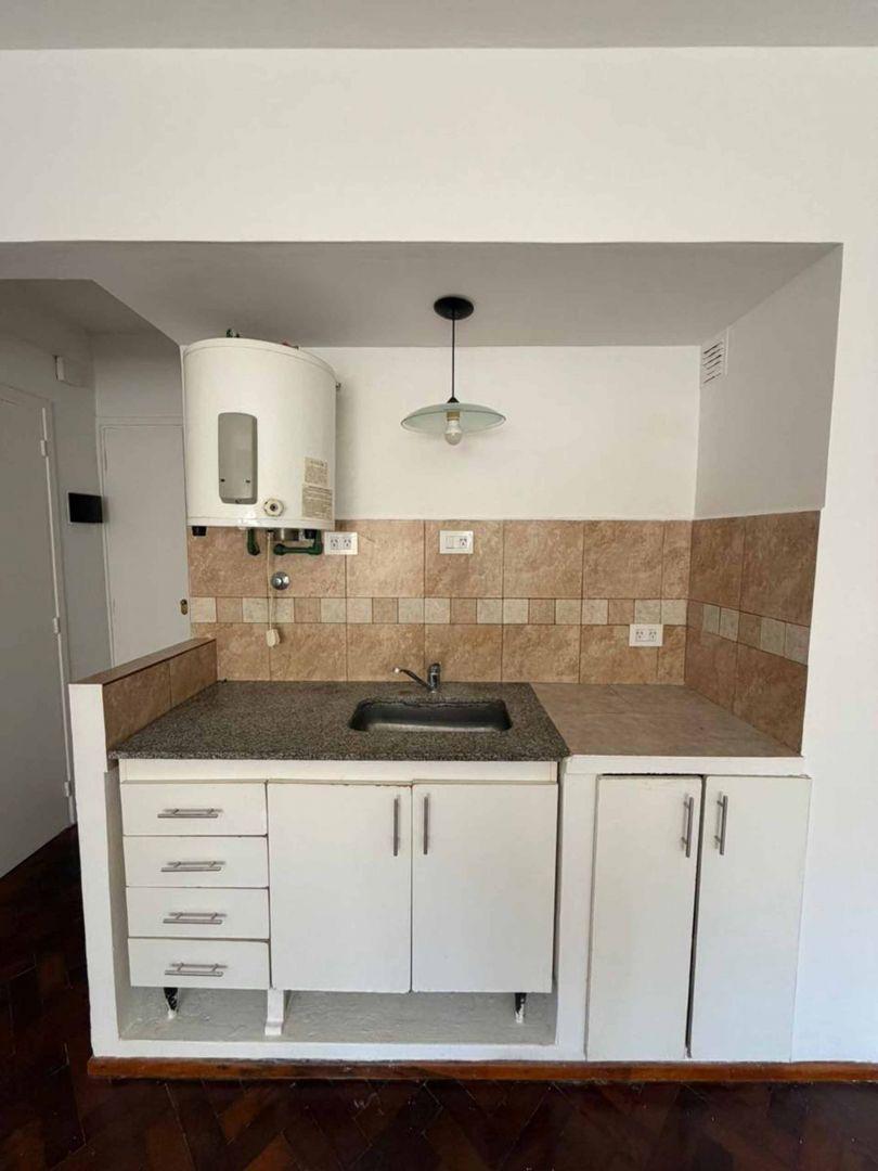 Foto de Venta de Departamento 1 Ambientes en Balvanera, imagen 1