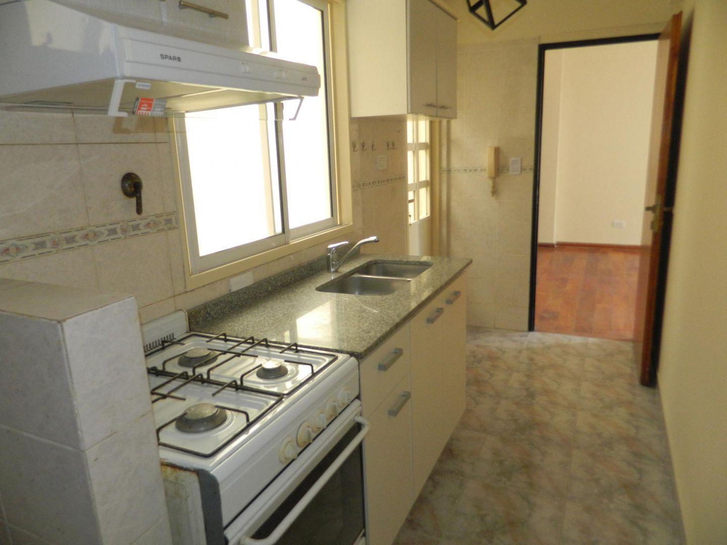 Foto de alquiler departamento de 2 ambientes en Flores, imagen 5