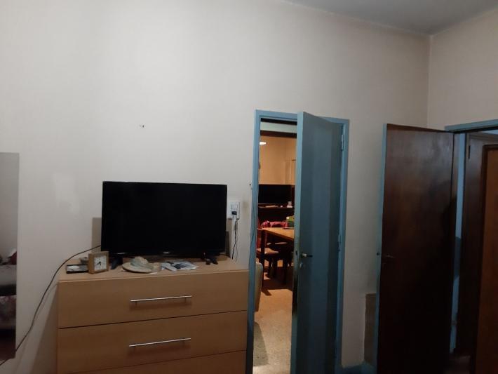 Foto de PH CON DOS PROPIEDADES DE 3 Y 2 AMBIENTES MAS LOCAL DE 30 M², imagen 5