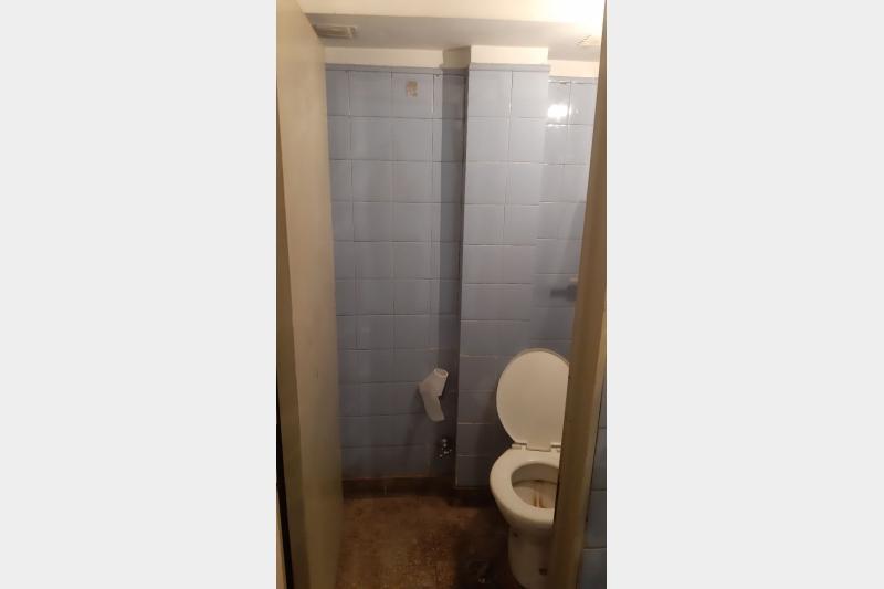 Excelente Local de 40 m² Ubicado Sobre Av Rivadavia 4