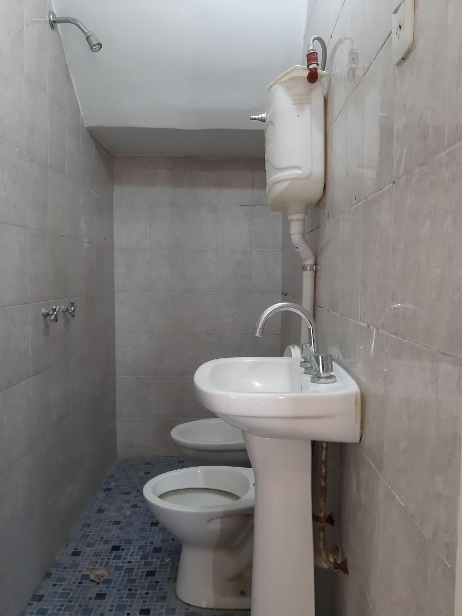 Foto de PH de 2 ambientes con patio y terraza ubicado en esquina Jujuy y Gavilán, imagen 4