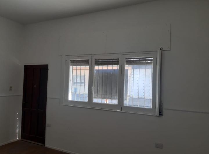 PH de 3 ambientes al frente con patio y terraza 2
