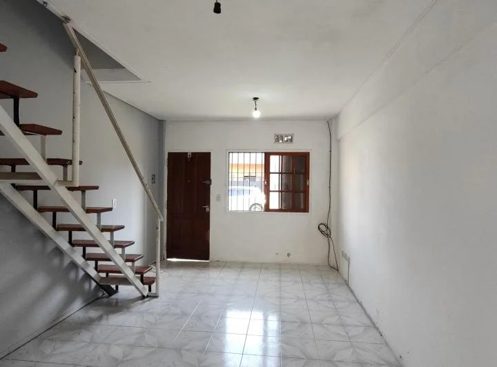 Dúplex de 3 ambientes con patio 3