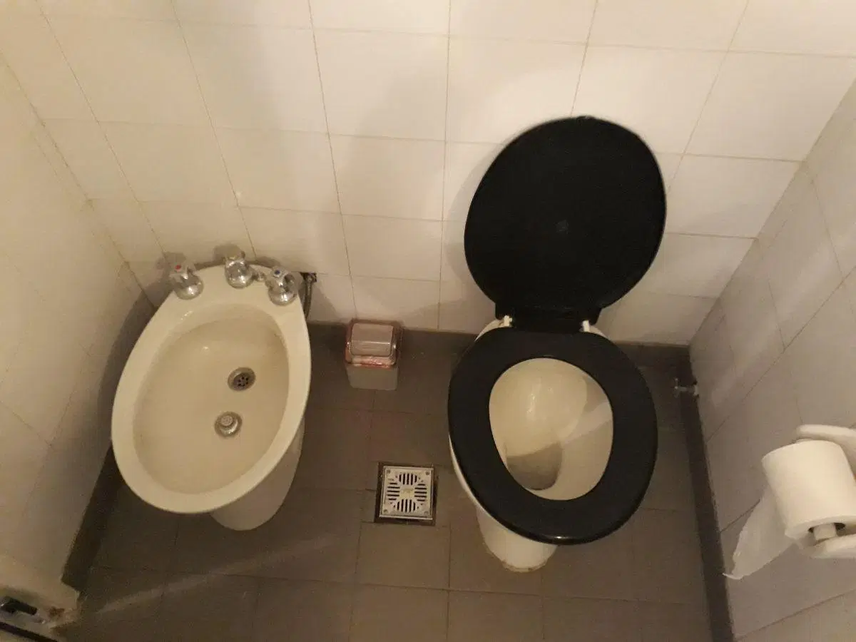 Excelente PH de 2 ambientes por pasillo interno con patio y terraza 4