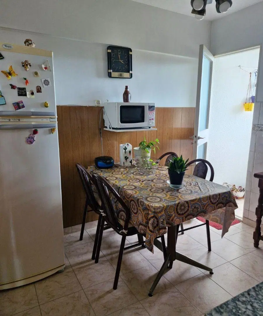 Excelente departamento 4 ambientes 5
