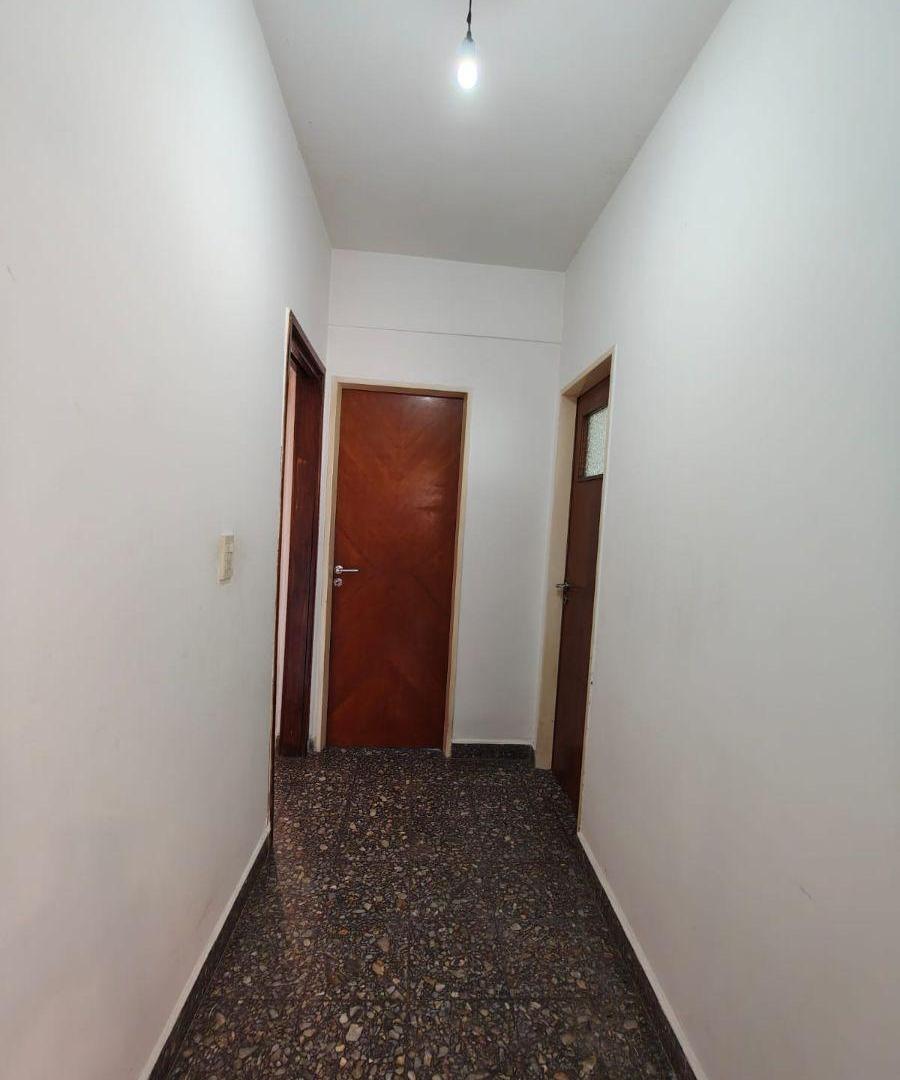 Foto de Departamento de 4 ambientes en primer piso al frente con patio, balcón, imagen 5