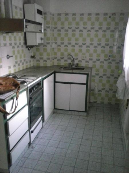 Foto de VENTA 2 AMB A METROS DE AV. PAVÓN. VENTA CON RENTA!, imagen 2