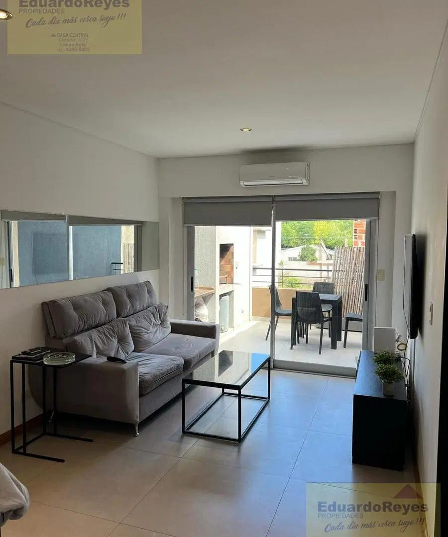 Departamento tipo duplex con cochera en venta 5