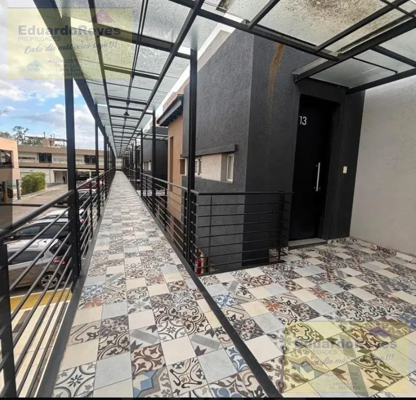 Departamento tipo duplex con cochera en venta 2