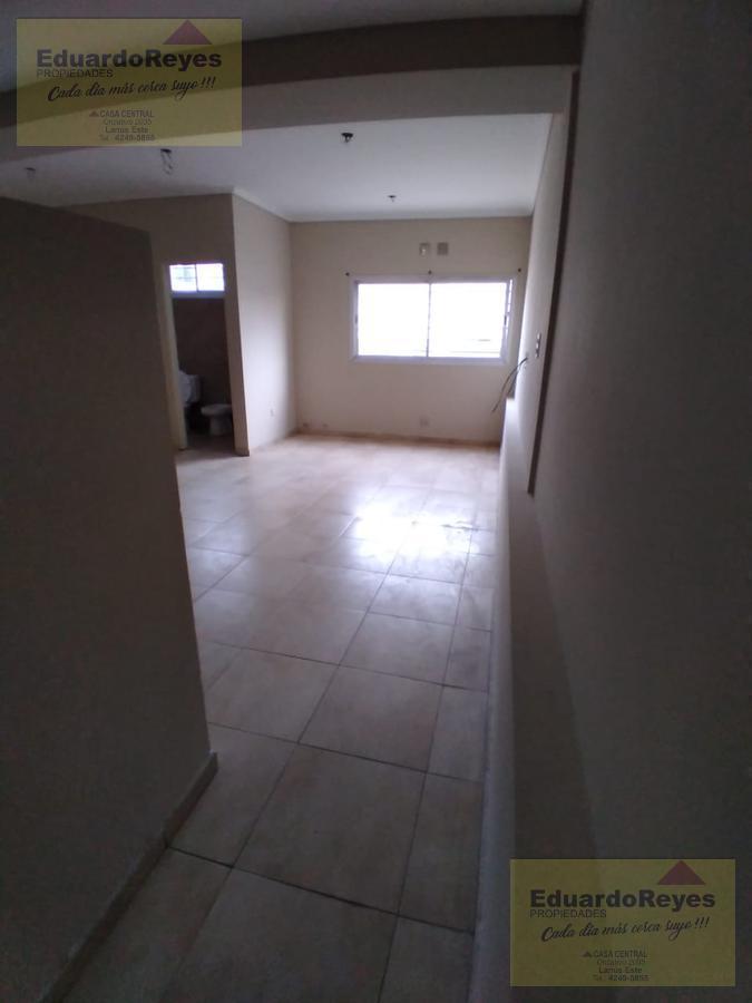 Foto de Departamento - Lanús Oeste, imagen 2