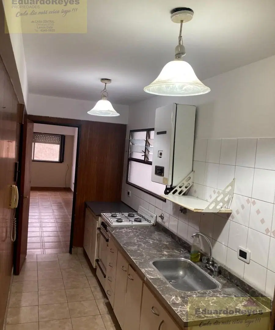 Departamento en Lanús Oeste 8