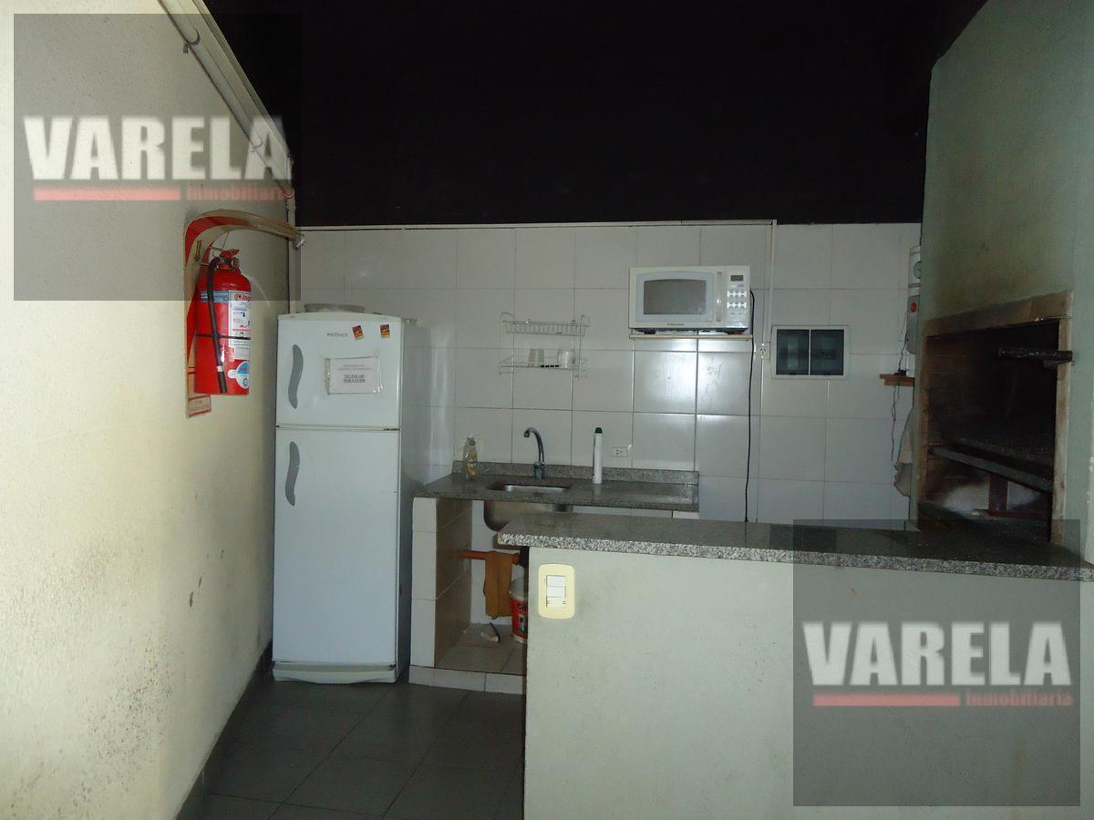 Foto de Av. Diaz Vélez 4600 P.9° Se vende C/RENTA- 2 amb. Fte. c/balcón, imagen 2