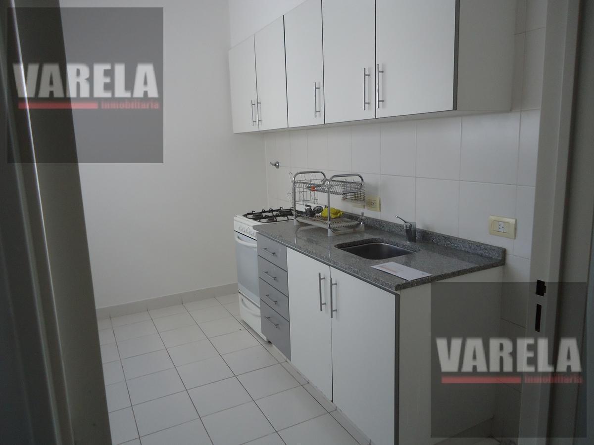 Foto de Av. Diaz Vélez 4600 P.9° Se vende C/RENTA- 2 amb. Fte. c/balcón, imagen 5
