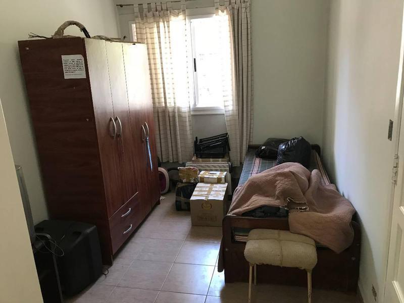 Hortiguera 1800 Pque. Chacabuco Excelente Casa de 5 Ambientes con Terraza 5
