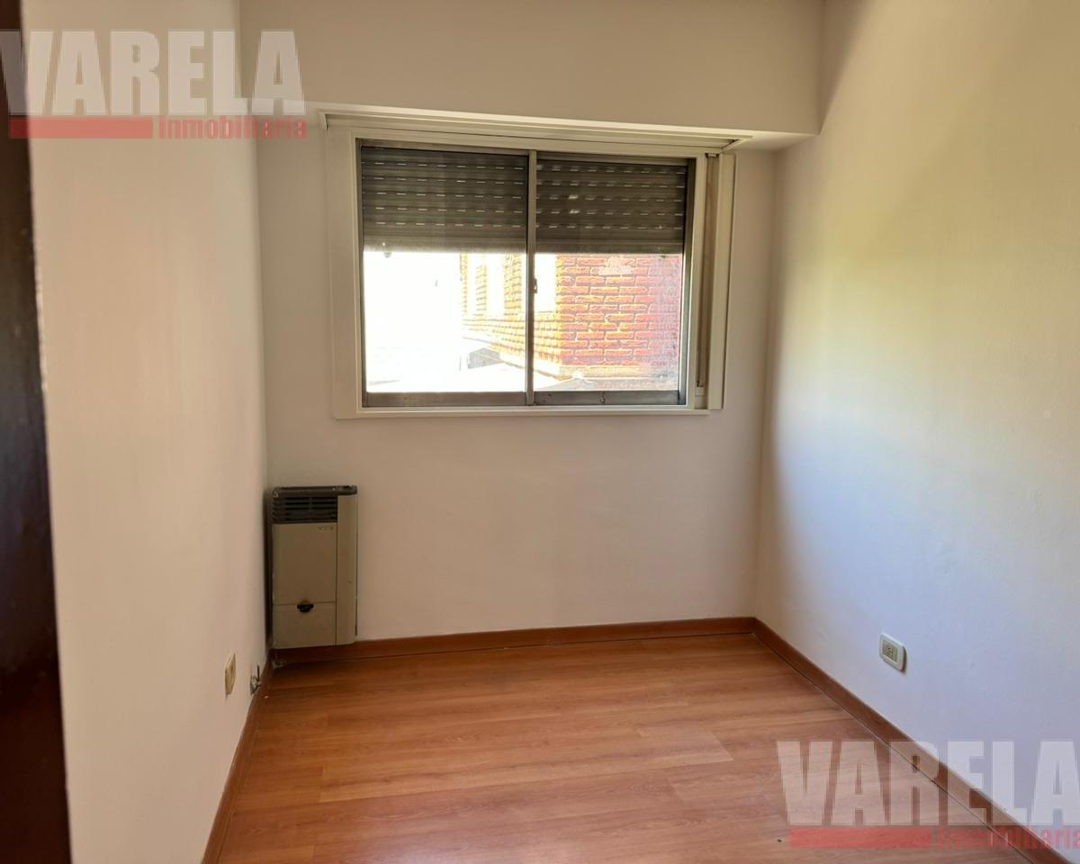 Riglos 800 P2° con Renta: 4 Amb. Cfte. C/ Balcón Francés. 2 Bños. a Mtrs. de Av Directorio. 2