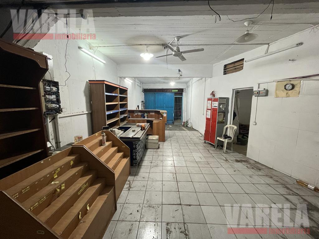 Sánchez de Loria 700 Depósito C/ Vivienda en Lote Propio 8,37 X 61 m. T512 m². 2