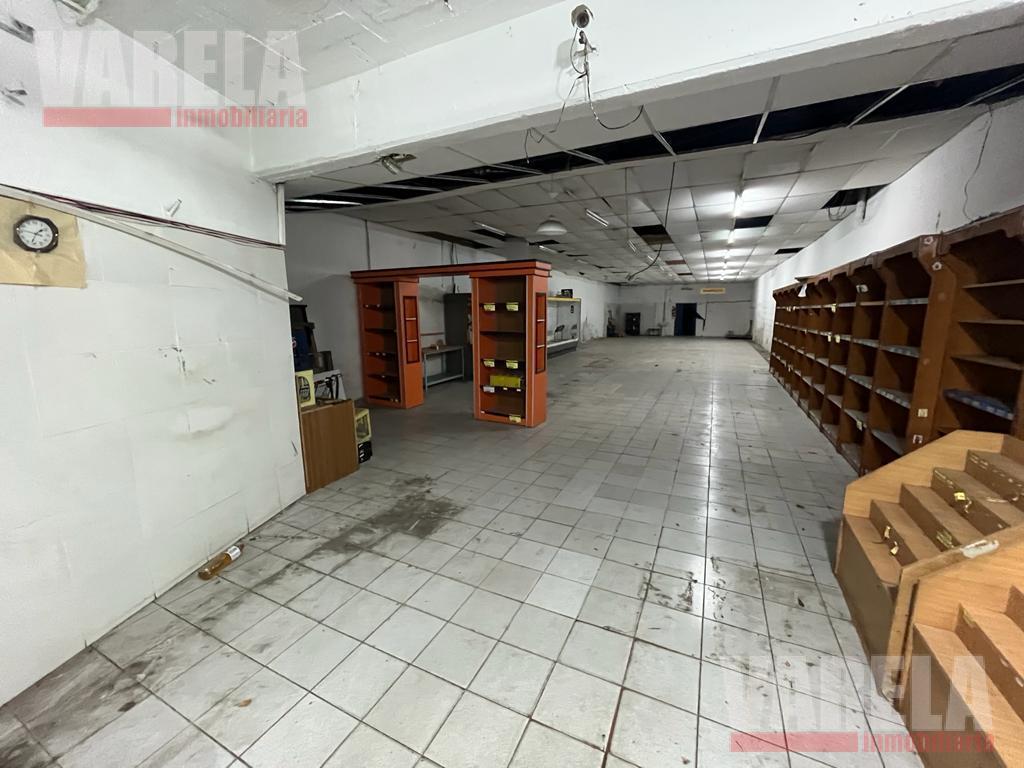 Sánchez de Loria 700 Depósito C/ Vivienda en Lote Propio 8,37 X 61 m. T512 m². 4