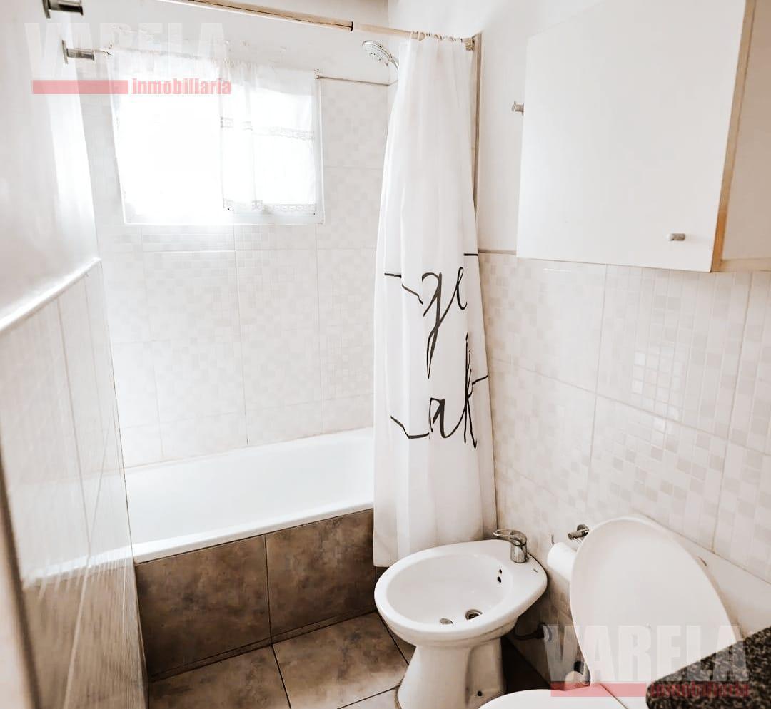 Rojas 400 Local con Vivienda de 3 Amb. Entrepiso y Subsuelo T300 m². Oportunidad! 4