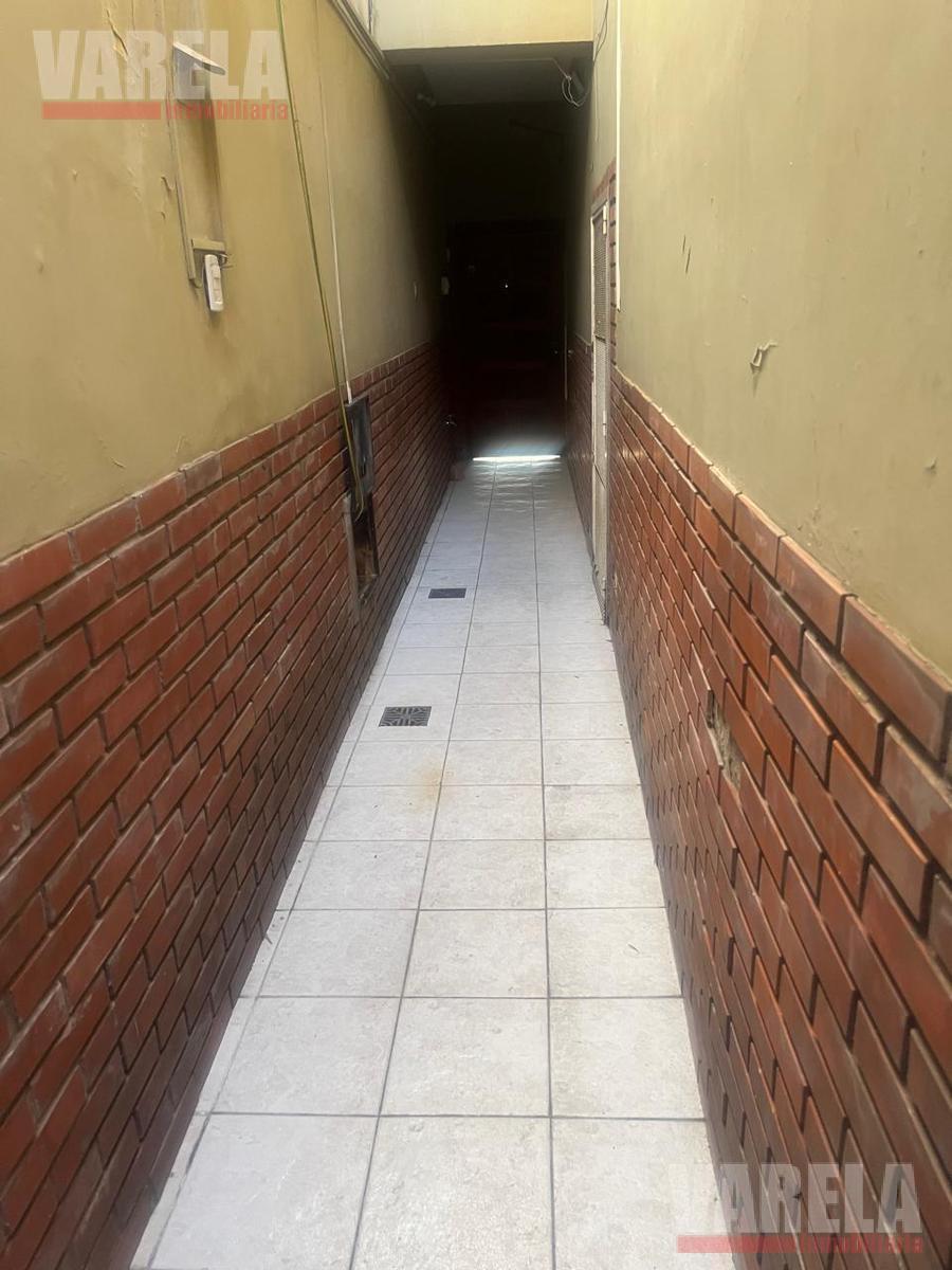 Departamento PH por Pasillo 3 Amb. C/patio y Terraza - Contrafrente U$s 67.000 3