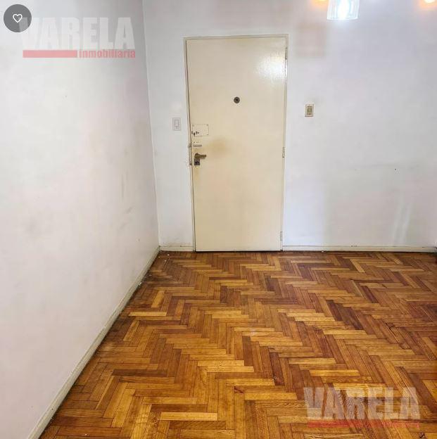 Foto de Departamento en Caballito Primer Piso por escalera Apolinario Figueroa, imagen 3