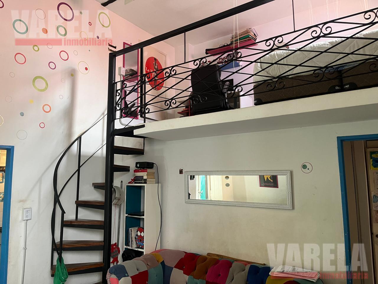 PH en Venta Caballito Hidalgo al 1000 entrada por pasillo 3 amb Patio y Terraza u$s 164.000