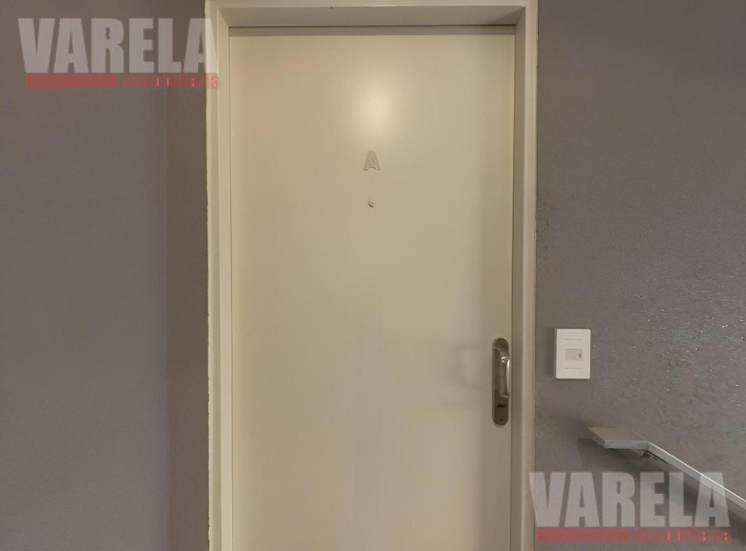 Foto de Departamento Apto Credito! 4 amb-Primer Piso.c/baños,patio y, imagen 3