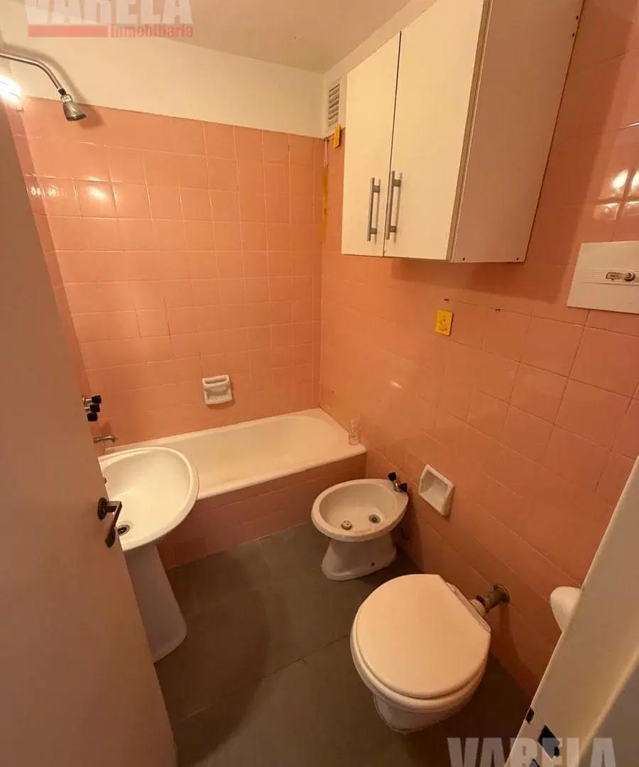 Departamento 2 amb. en Alquiler c/Baulera Ibera al 2300 Piso 2° Alquiler$650.000 Exp$180.000 4
