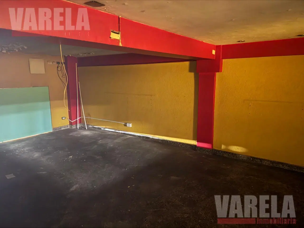 Avda. Rivadavia 2900 Once Local en Alquiler  frente a Plaza Miserere $4.500.000 4
