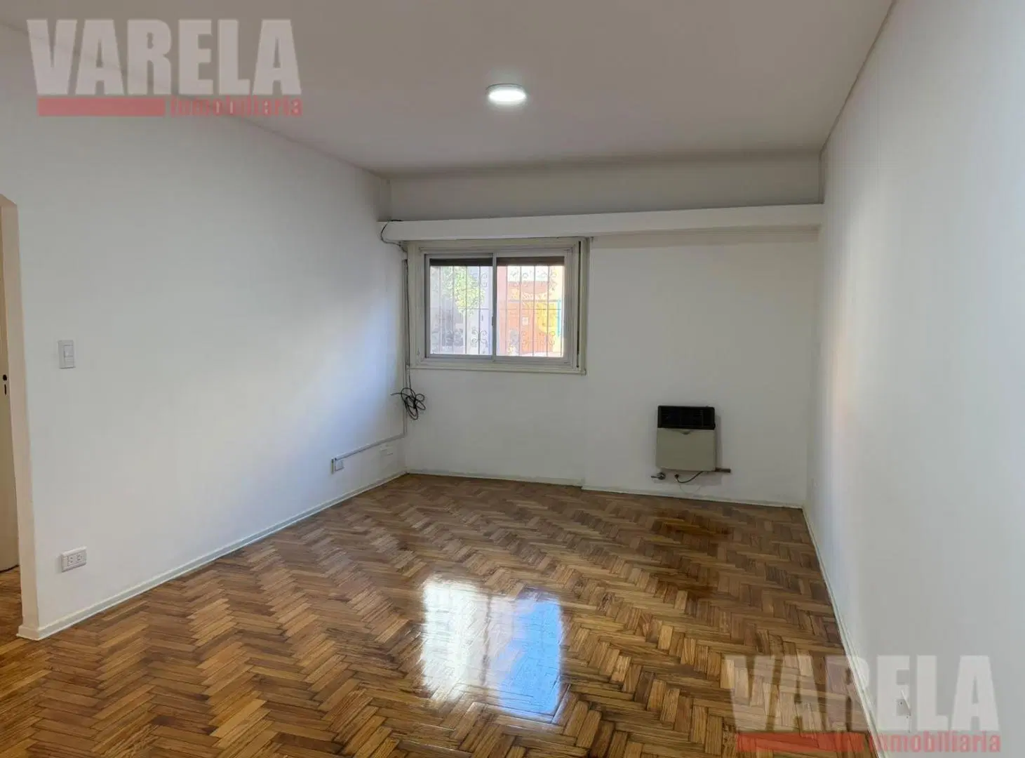 Departamento en Alquiler Villa Crespo Planta baja 3 amb c/Patio Alquiler$900.000 3