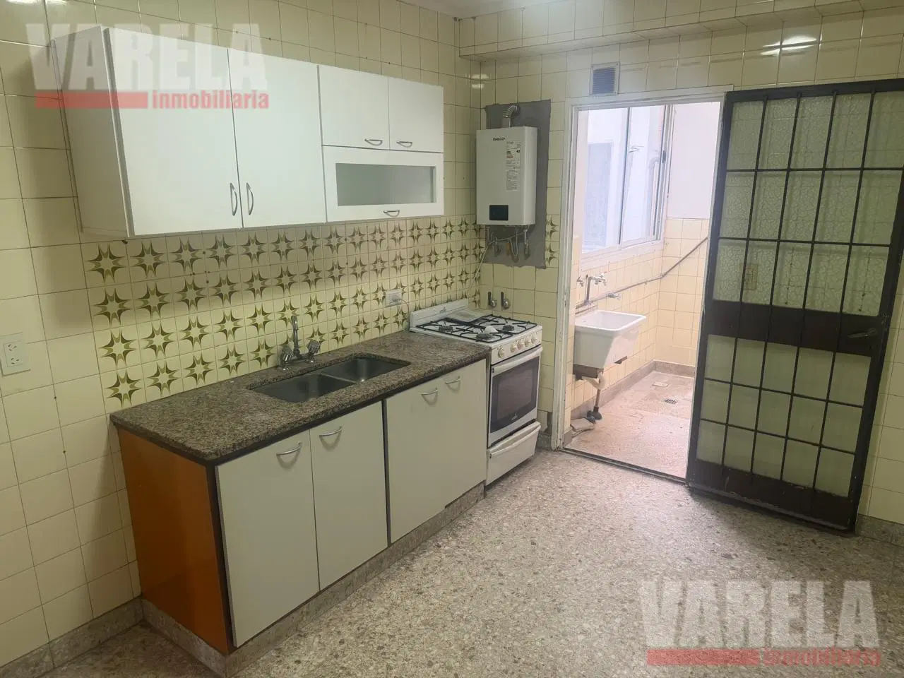 Departamento en Alquiler 3.amb al frente c/Balcón Piso 8° en Almagro Alquiler$1.100.000 2