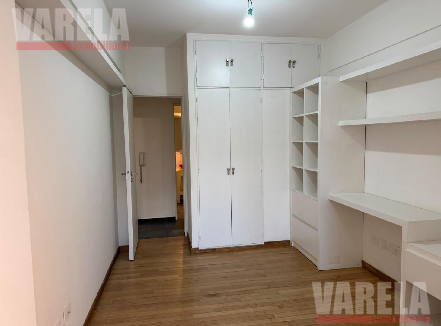 Foto de Departamento en Venta 4 amb al frente c/Balcón 2 cocheras Villa Urquiza, imagen 4