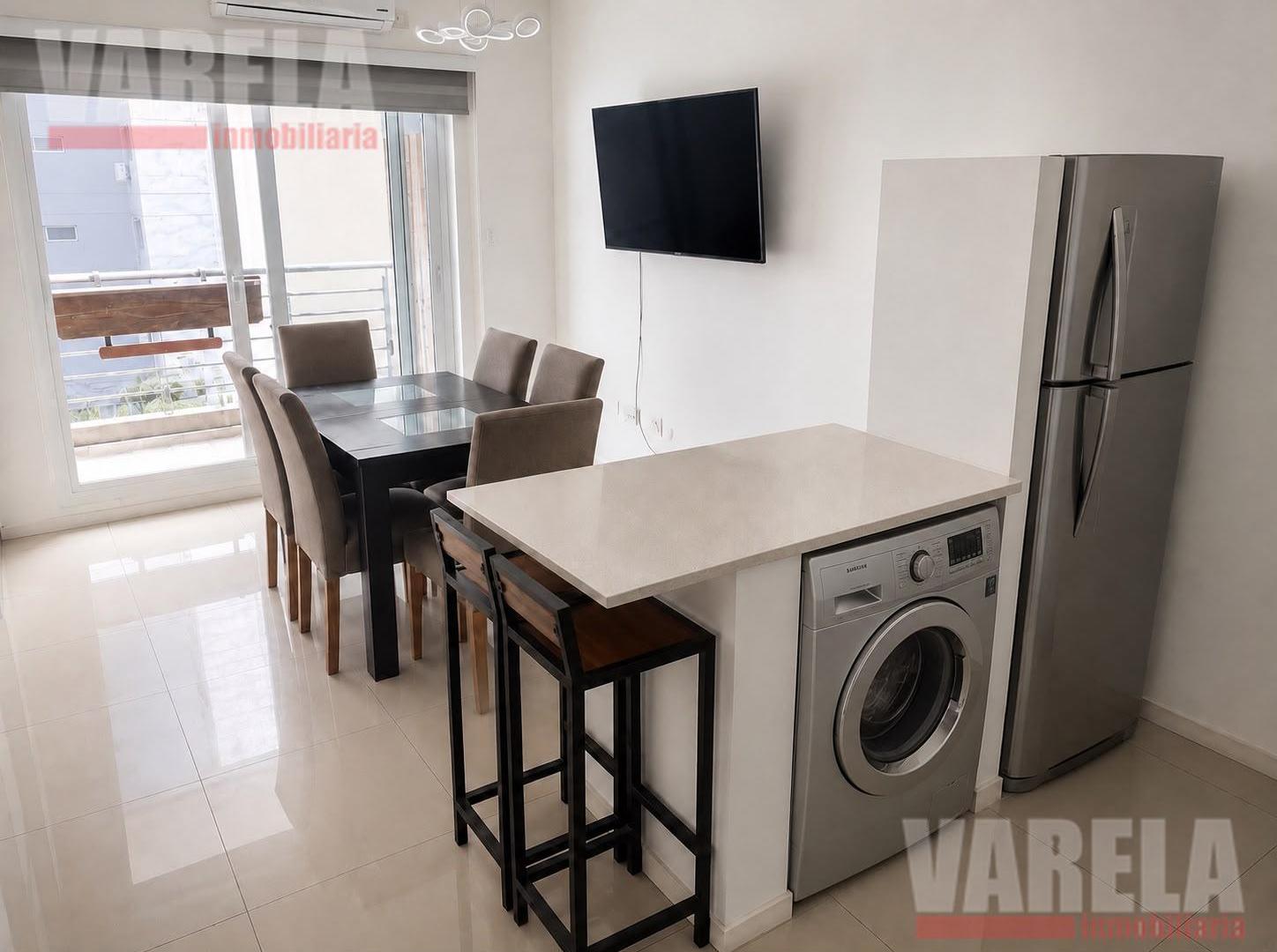 Foto de Departamento en Venta Monoambiente Divisible c/Balcón y Cochera fija en V.Crespo u$s99.000, imagen 2