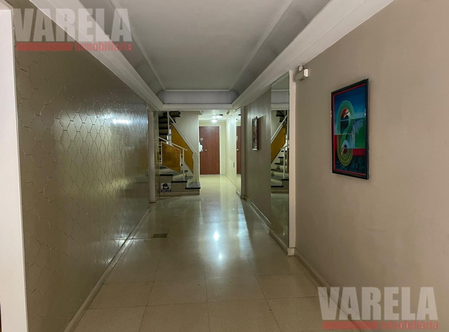 Foto de Departamento 4 amb. Contrafrente c/Balcón francés Alquiler $1.200.000, imagen 1