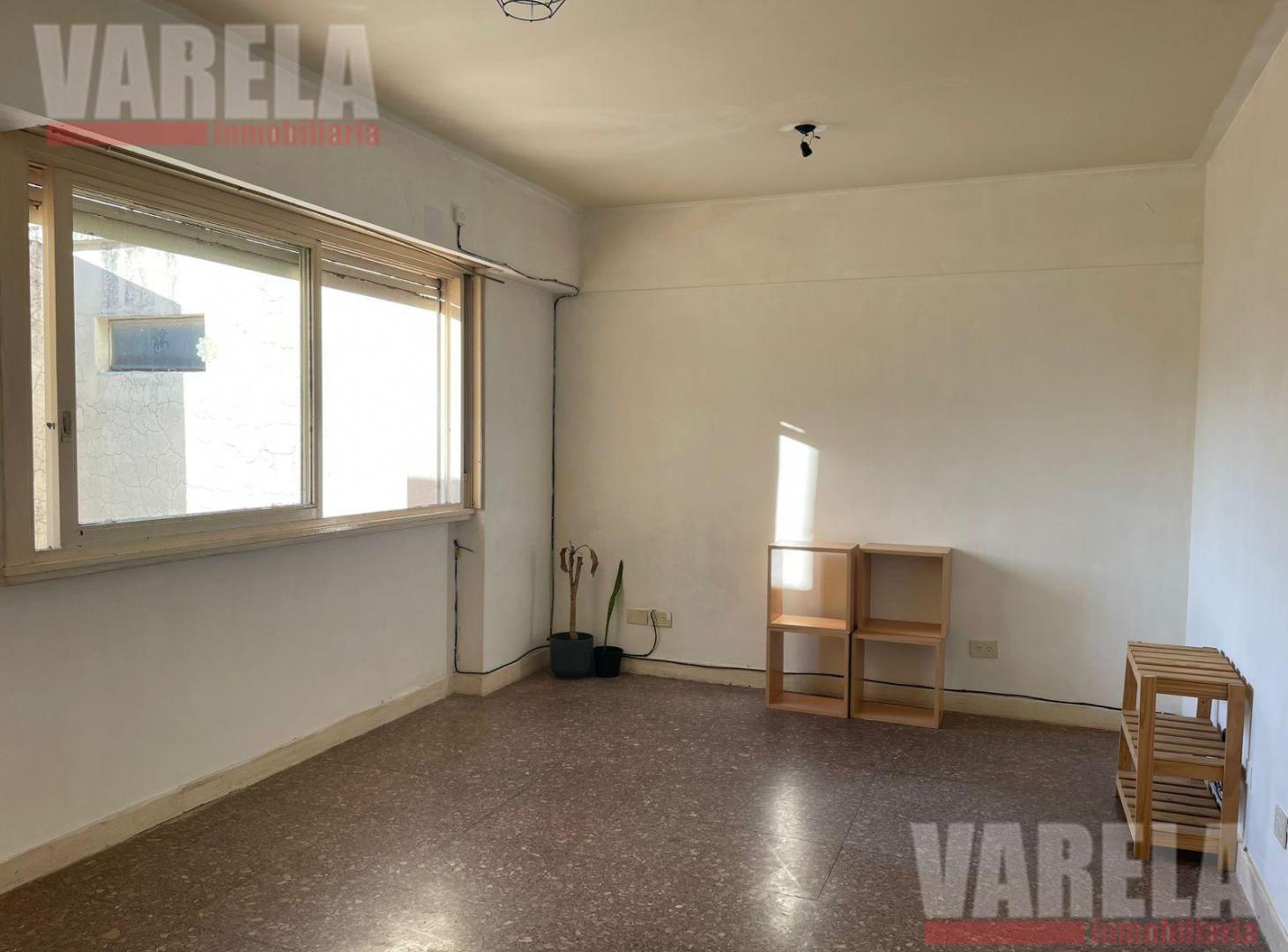 Foto de Departamento en Venta- Monoambiente - Apto Credito- Villa del Parque, imagen 2