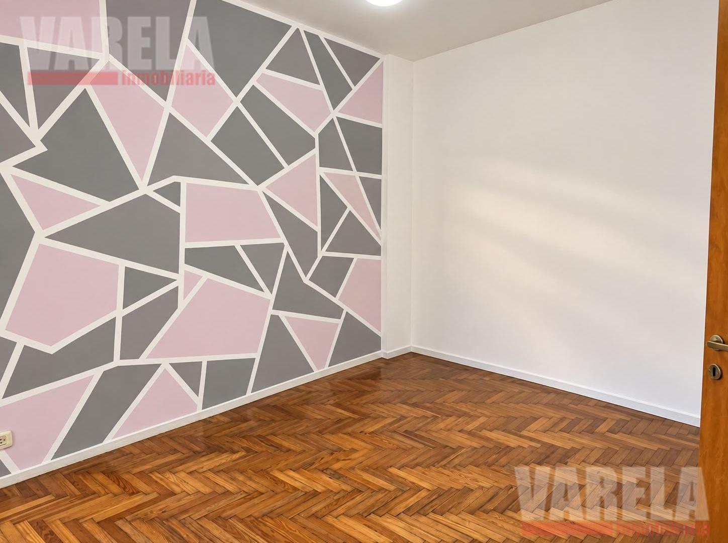 Foto de Casa en Venta 4 amb. C/Terraza y Garage- Pasaje F. Desiderio Davel 580, imagen 2