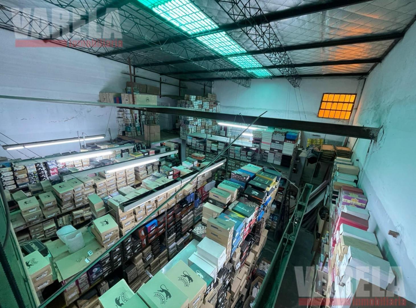 Foto de Local en Venta Ideal Deposito doble Altura Av.Eva Perón 4800 Parque, imagen 3