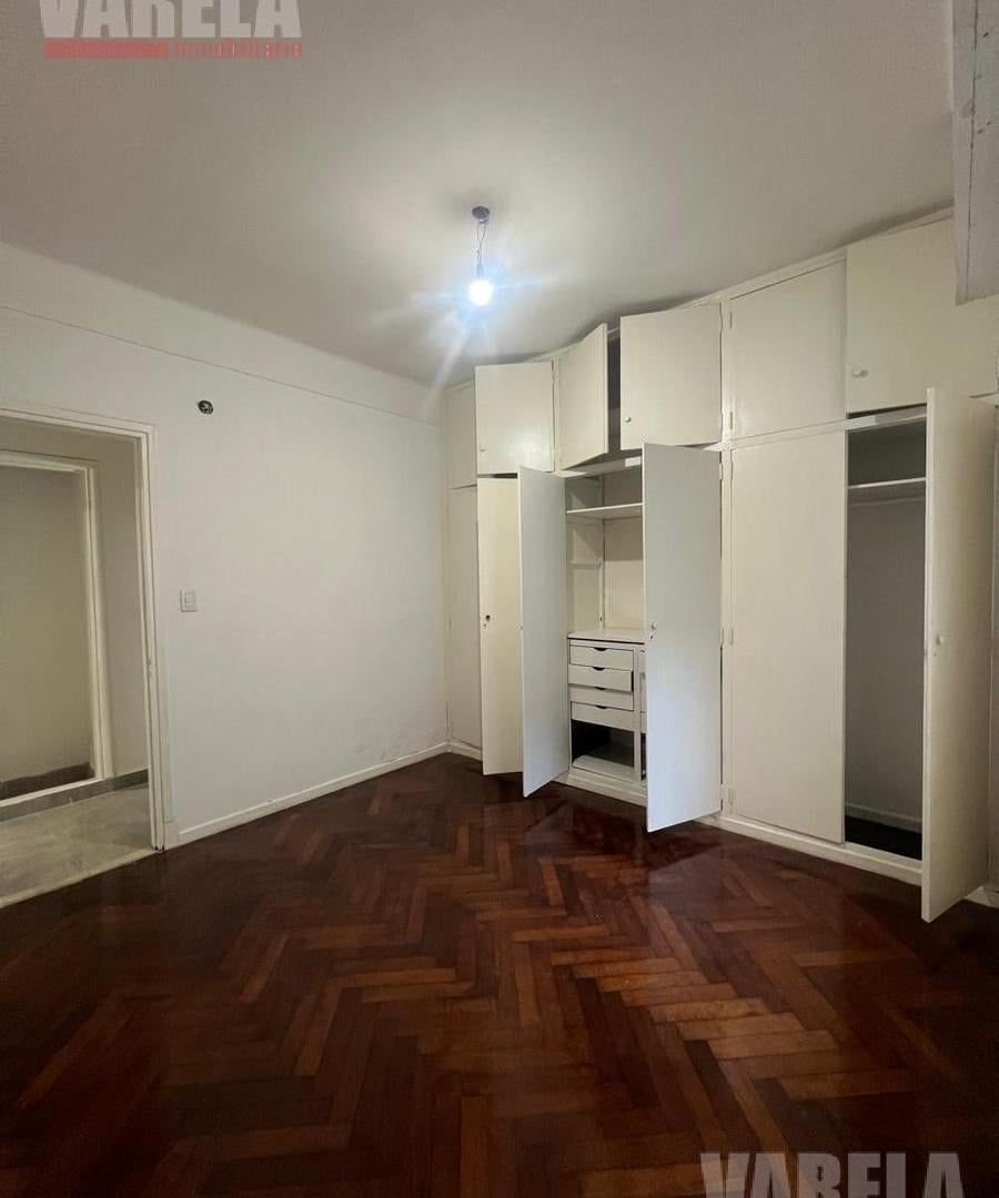 Foto de Departamento 2 amb en Venta en Caballito Rosario 100 Piso 1° x escalera, imagen 2