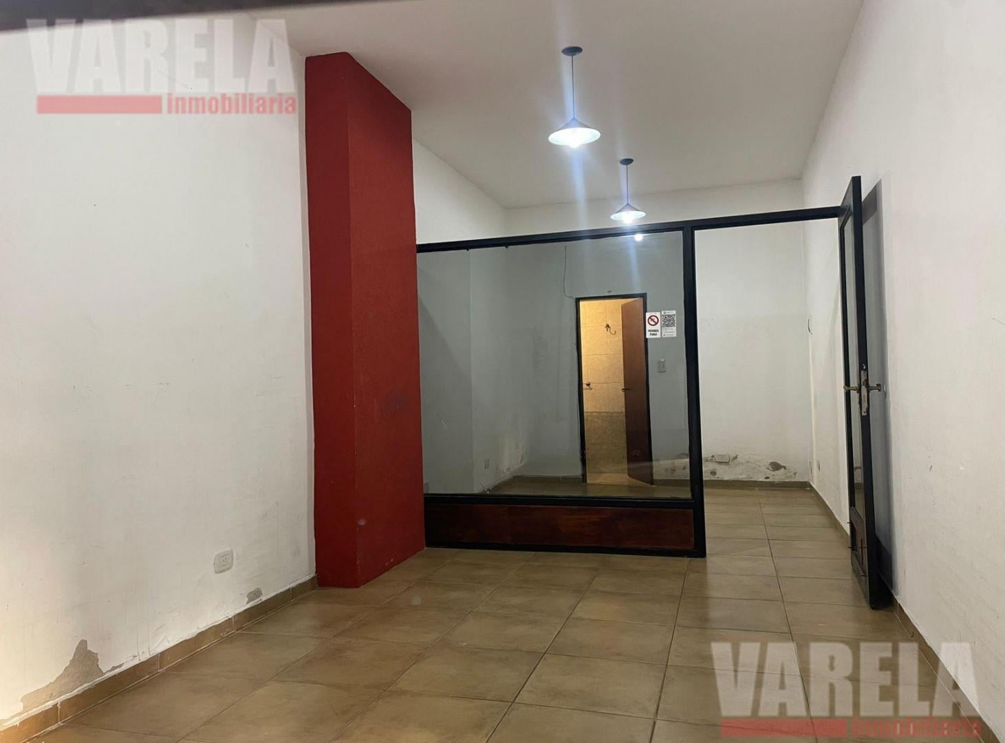 Foto de Local en Alquiler Villa Crespo . Antezana al 500 Alquiler $500.000 IVA, imagen 2