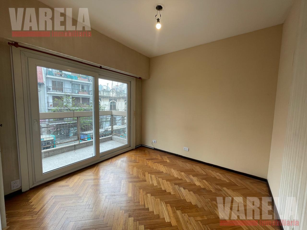 Foto de Departamento 3 amb. en Alquiler en V.Crespo. Av. Angel Gallardo 700, imagen 3